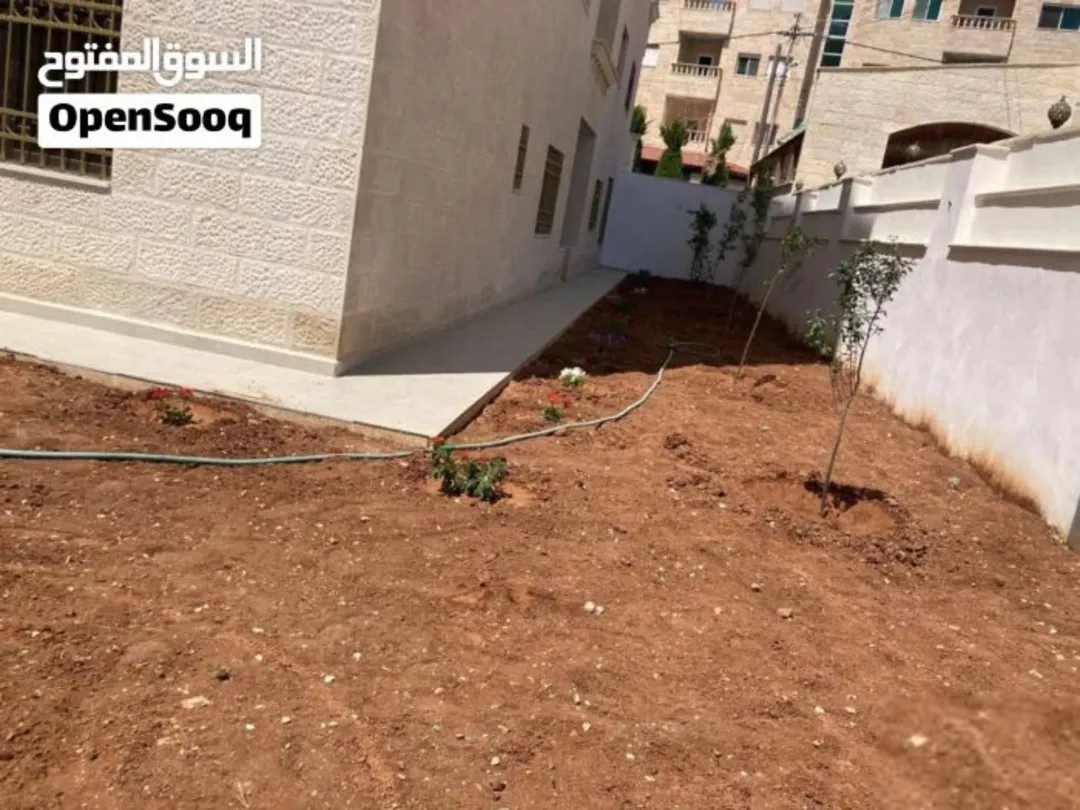 شقة فاخرة في طبربور مع كهرباء مجانية وموقع متميز
