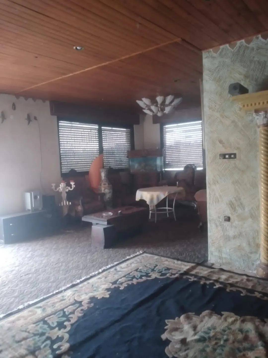 عمارة فاخرة 3 مداخل كراج يتسع ل 3 سيارات وتصميم فريد في بلباب