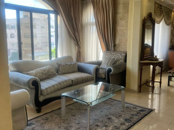 شقة طابقية فاخرة للإيجار في الرابية 4 غرف نوم – عمان الاردن | ID 578724