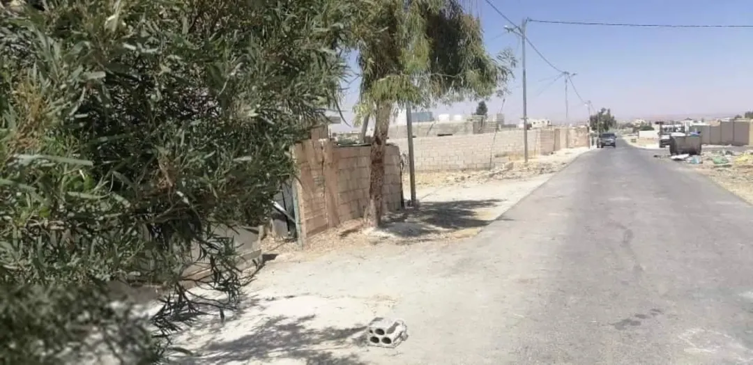 شقتين مشترك للبيع في ضاحية الملك عبدالله قرب مسجد عمار بن ياسر