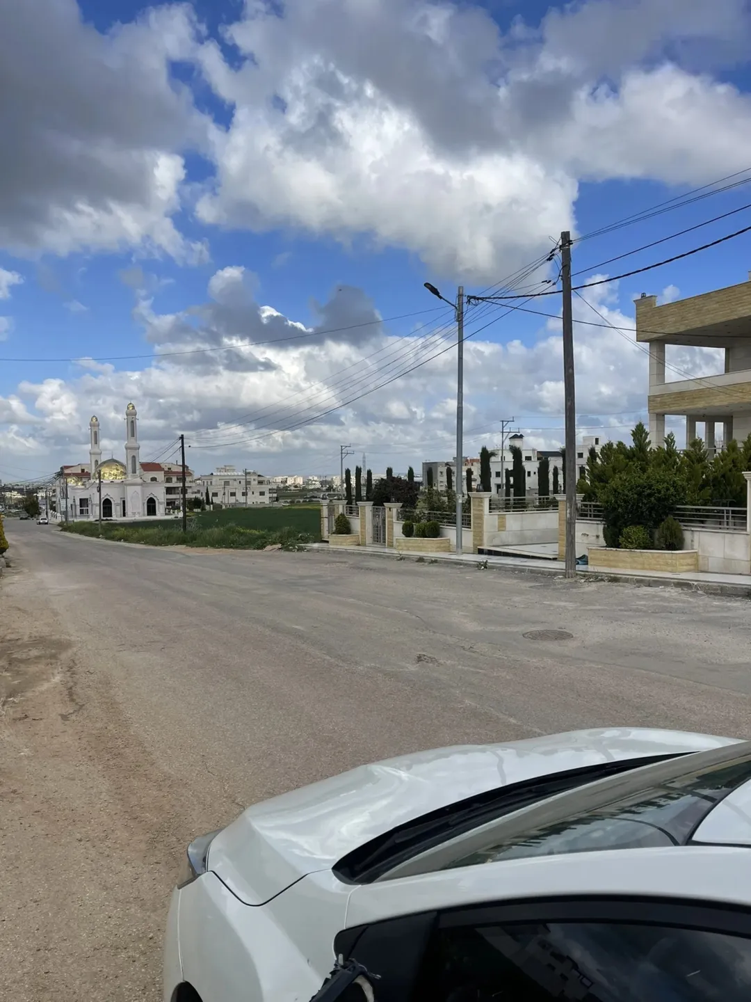 قطعة فاخرة للبيع في قلب الحجوي الوسطاني – إيدون
