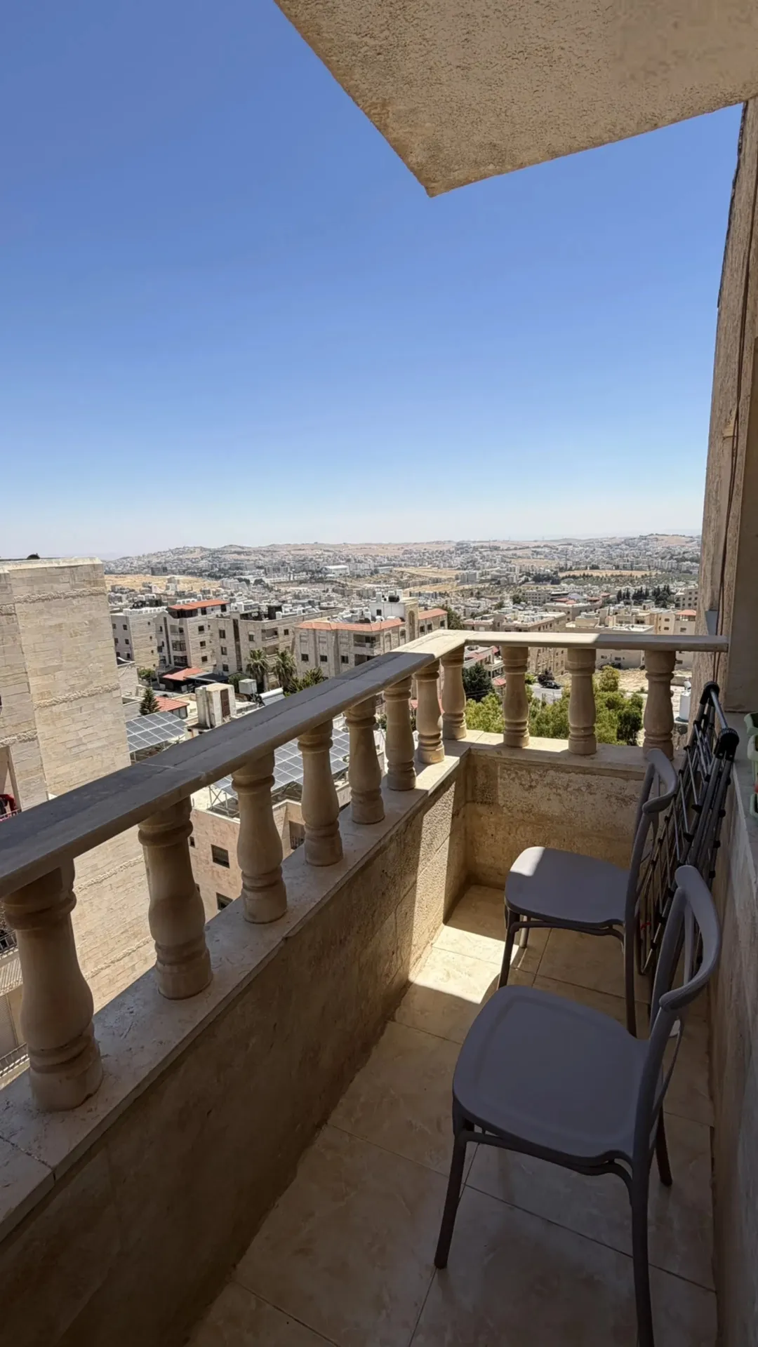 شقة مفروشة بالكامل للإيجار في الجبيهة – عمان