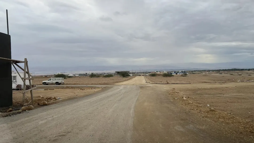 عرض مميز أرض سويبة في البحر الميت فرصة استثمارية