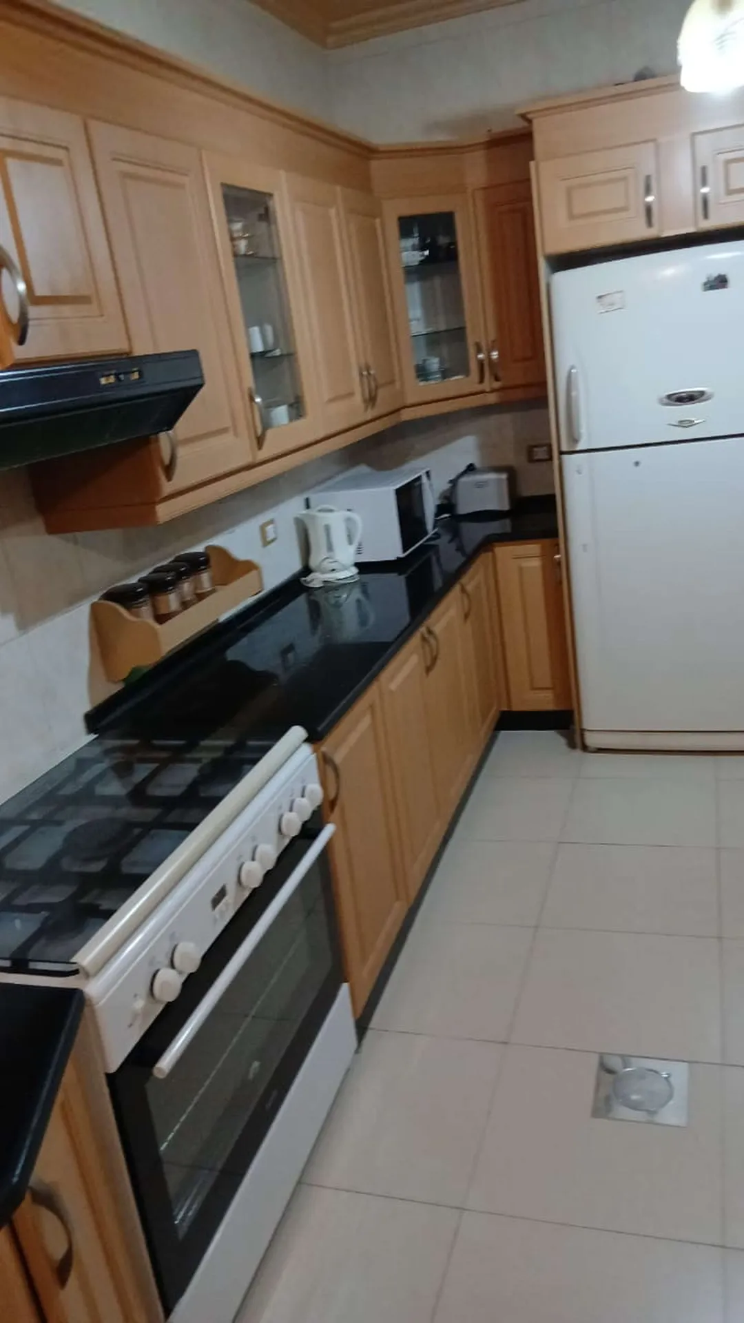 شقة فاخرة مفروشة للإيجار الشهري أو السنوي – عمان الاردن | ID 580411