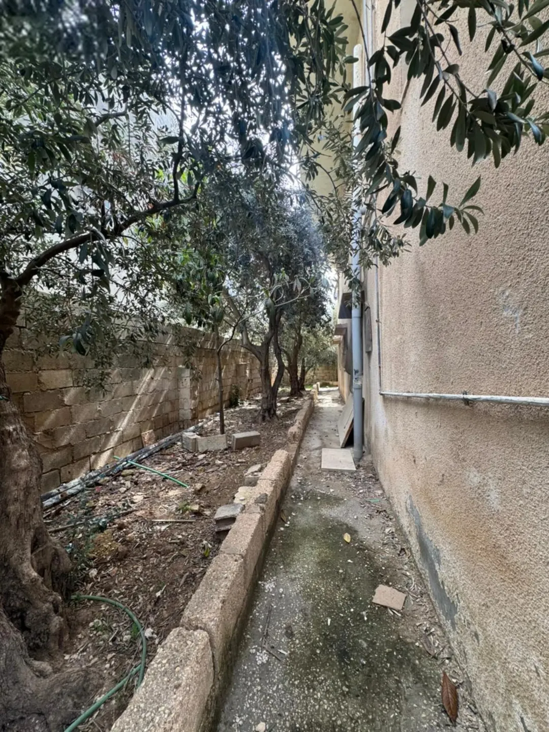 عمارة سكنية للبيع