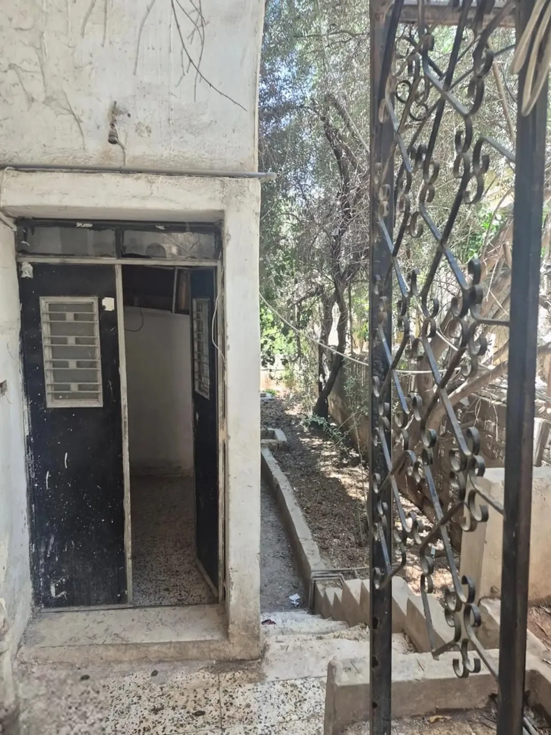فرصة استثمارية مميزة – عمارة سكنية كاملة للبيع في حي العماوي – الجبل الأخضر – عمّان