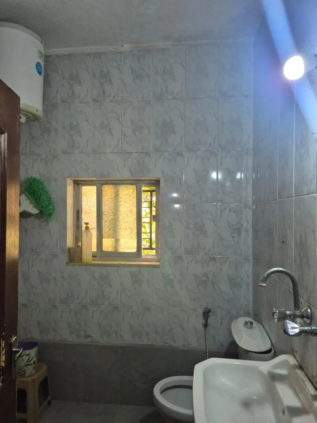 فرصة استثمارية مميزة – عمارة سكنية كاملة للبيع في حي العماوي – الجبل الأخضر – عمّان