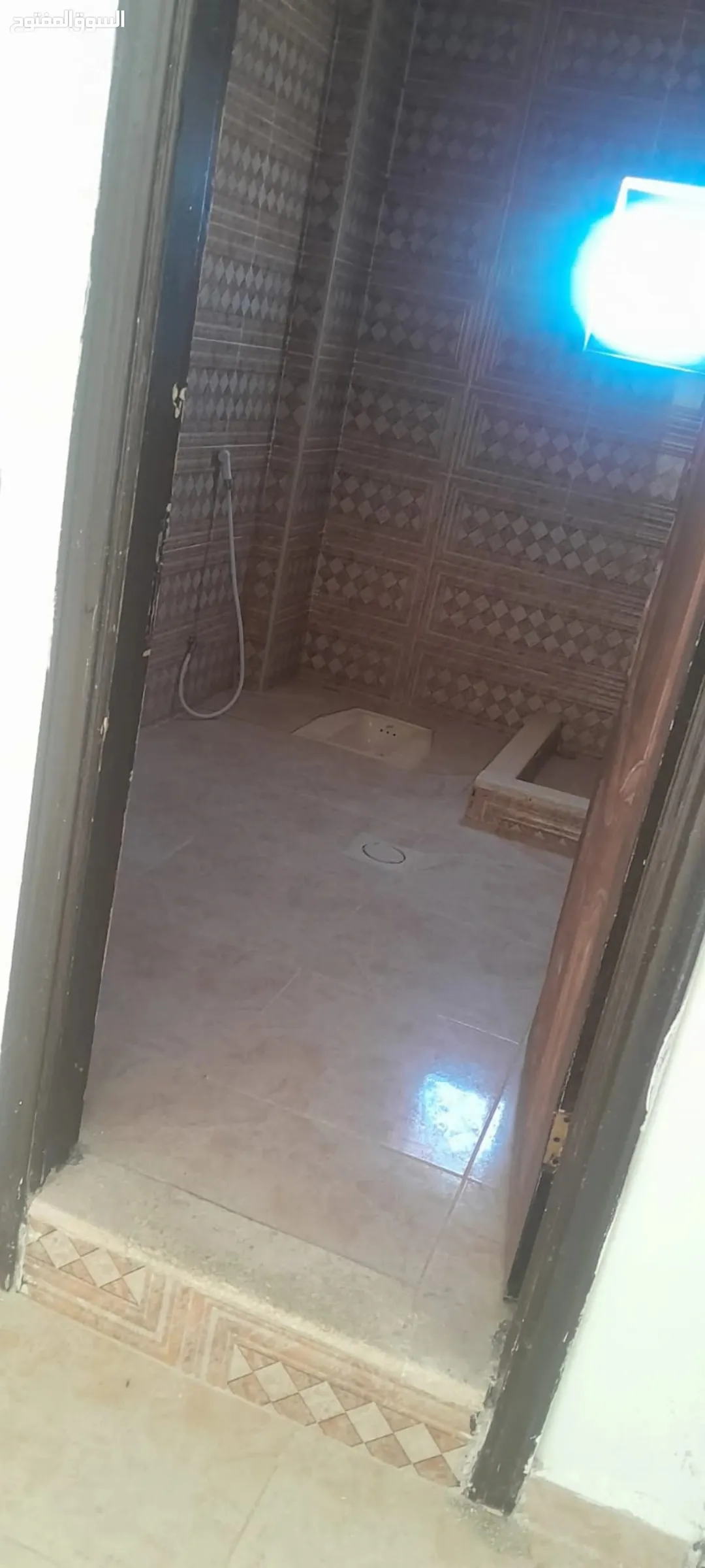 منزل عائلي ساحر للبيع في منطقة أم بطمه خطوات من ترخيص سحاب