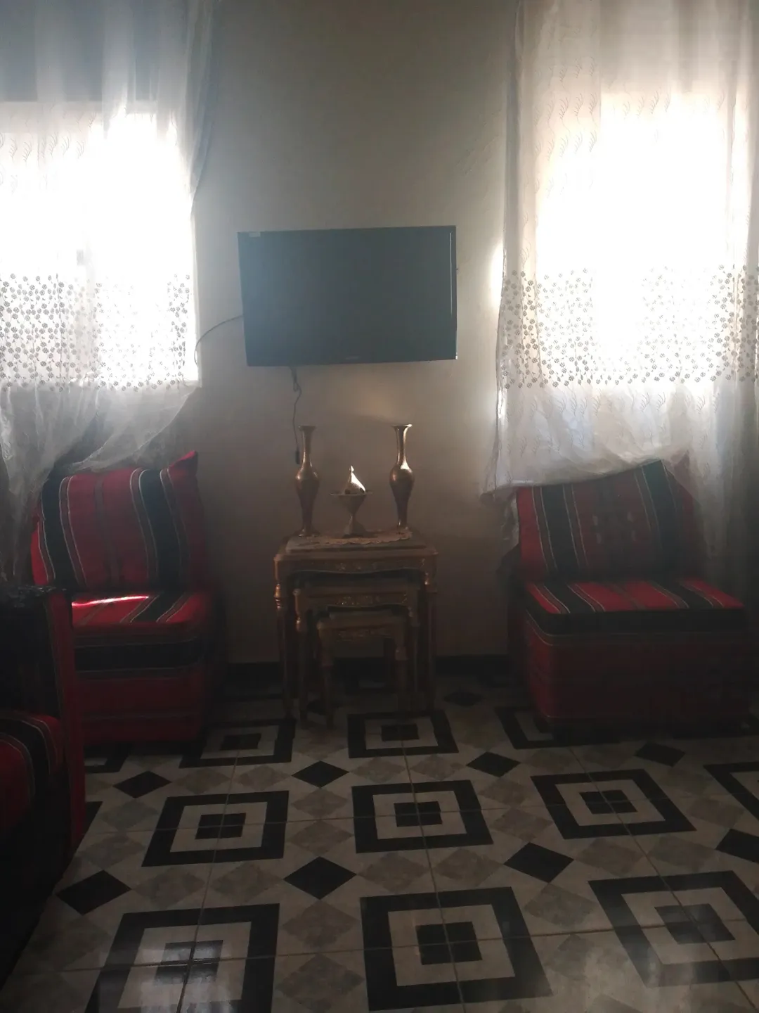 شقة مميزة للبيع في الرصيفة