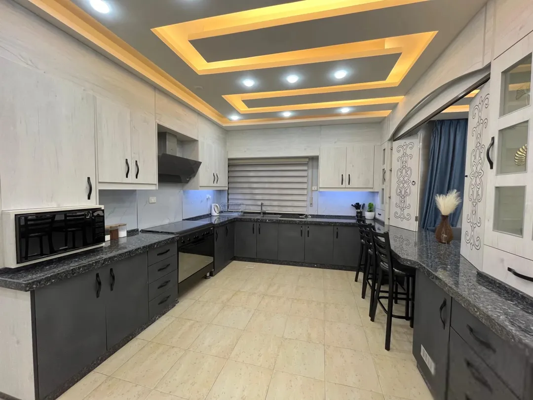 شقة مميزة للبيع في أبو علندا – جبل الحديد