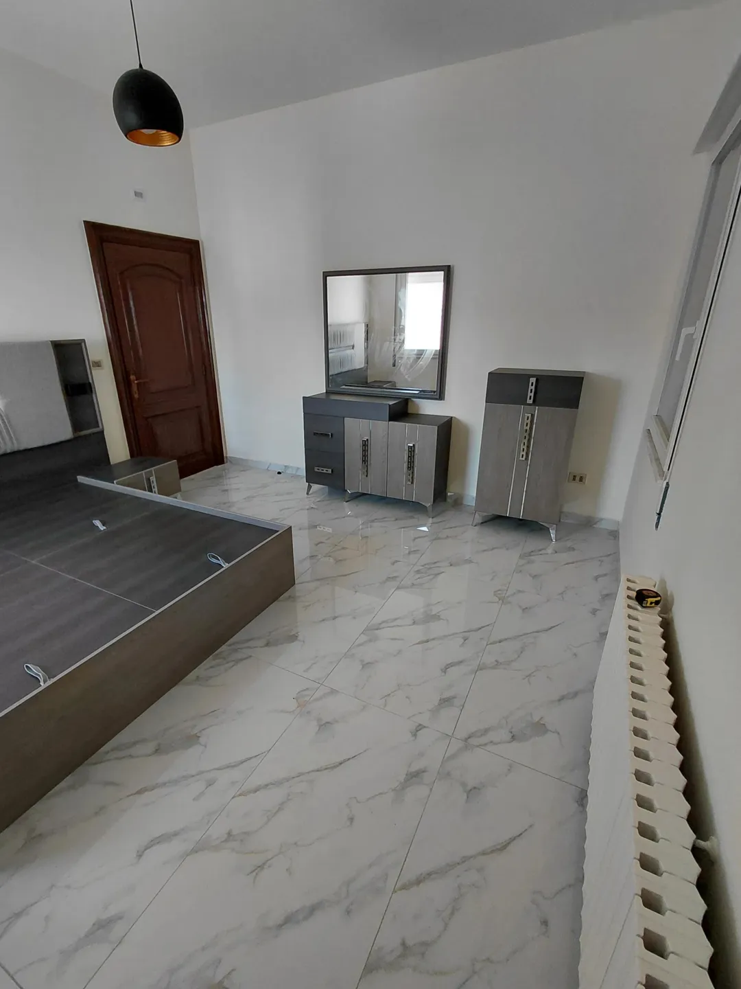 شقة فخمة مفروشة للايجار A luxurious, super deluxe furnished apartment for rent | ID 871850
