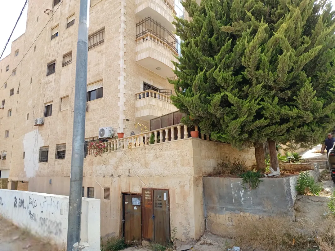 شقة أرضية فاخرة في الجبيهة مدخل خاص | ID 746591