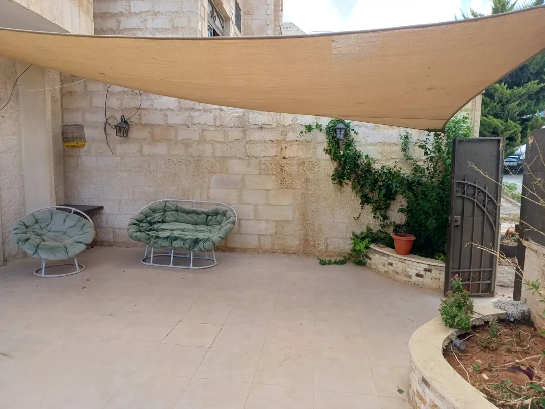 شقة أرضية فاخرة في الجبيهة مدخل خاص | ID 746591