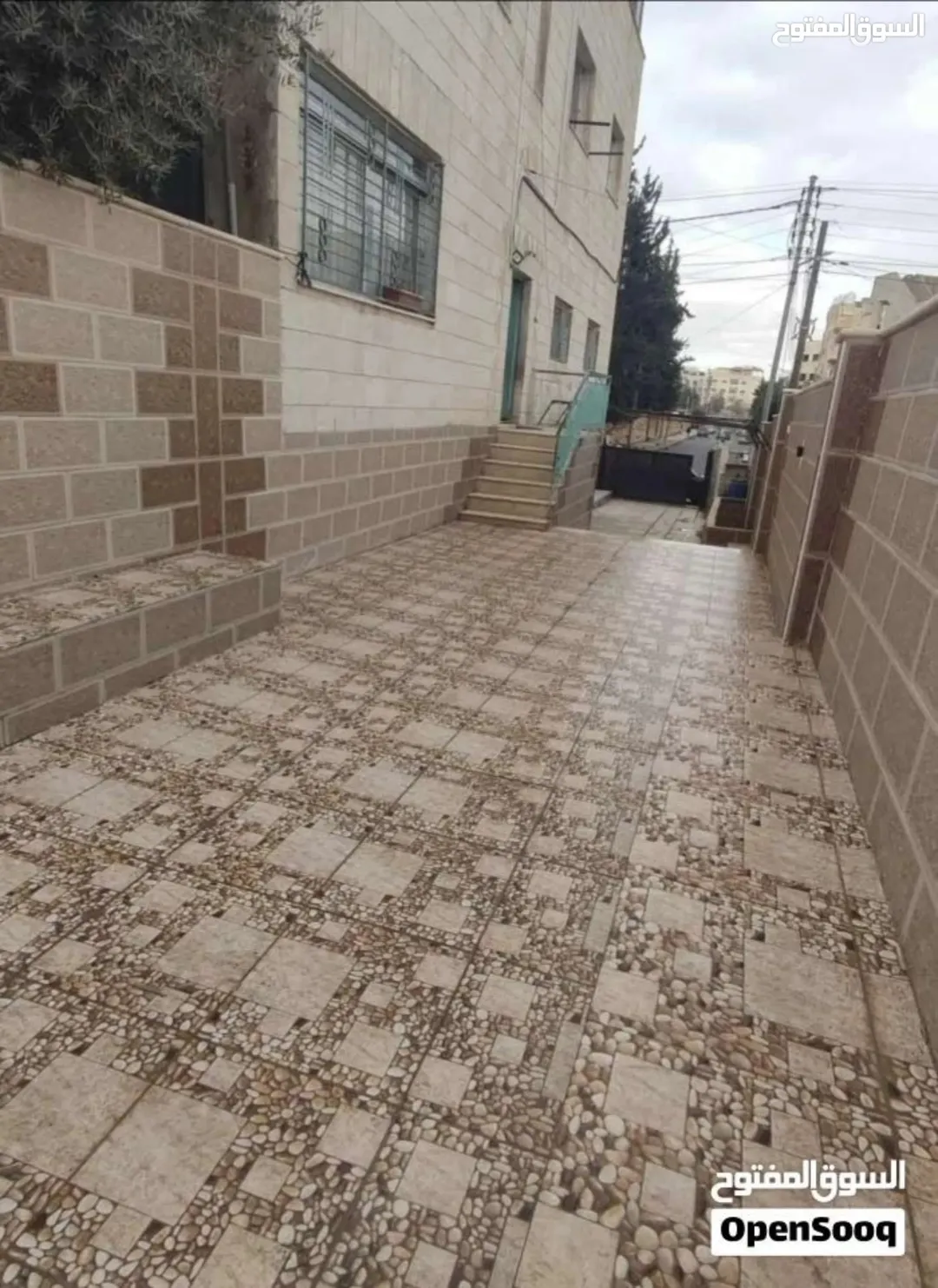 عمارة ياسمين طابقان مع رووف ساحر بسعر حرّ يعكس المرونة
