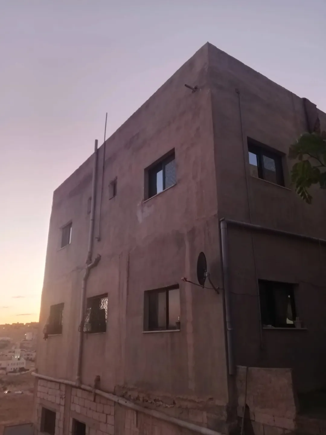 منزل للبيع في منطقة البيضاء – عمان