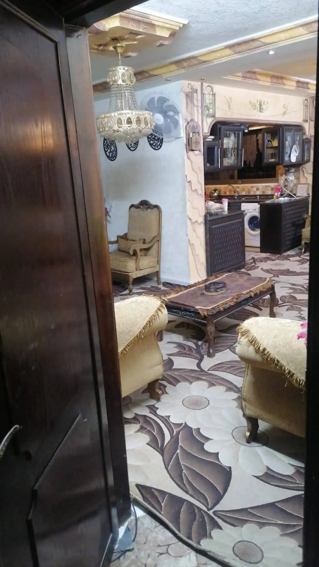 شقة في جبل طارق للبيع