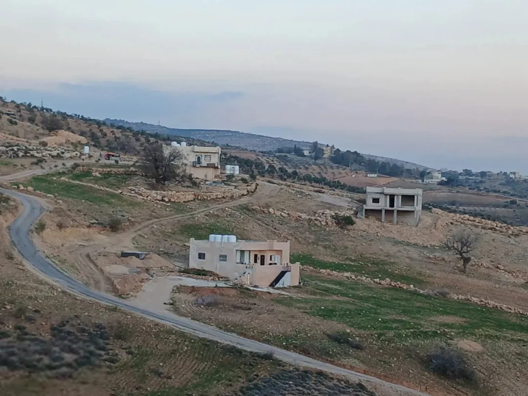 أرض سكنية مميزة بإطلالة خلابة في جرش