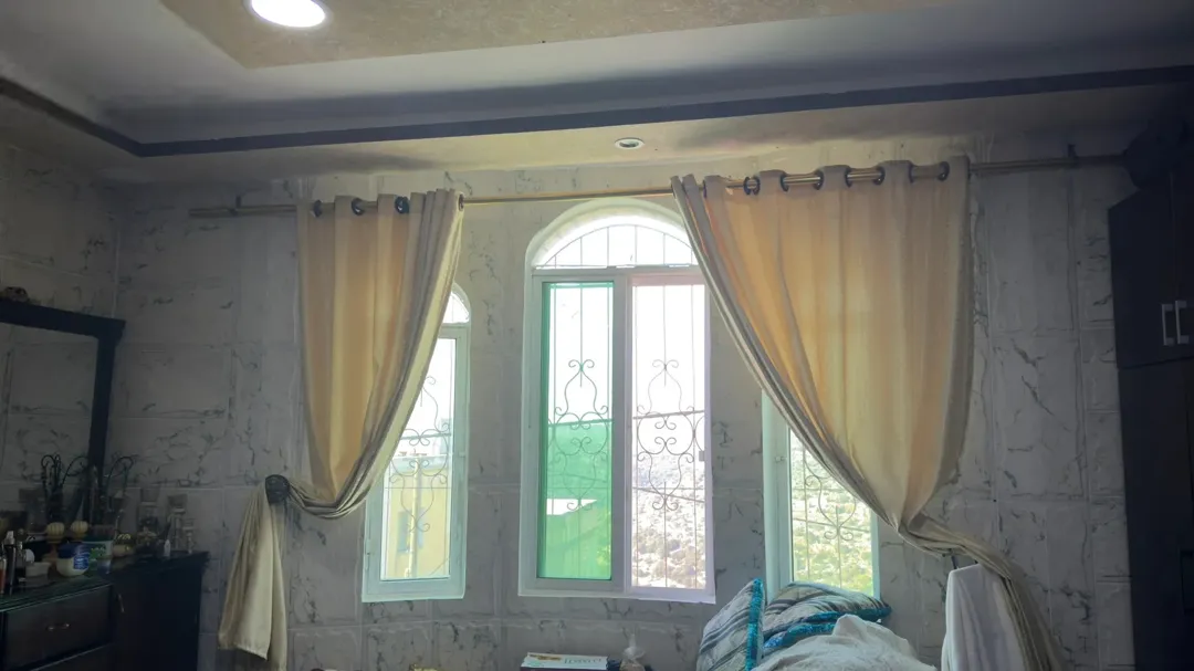 منزل شبه جديد