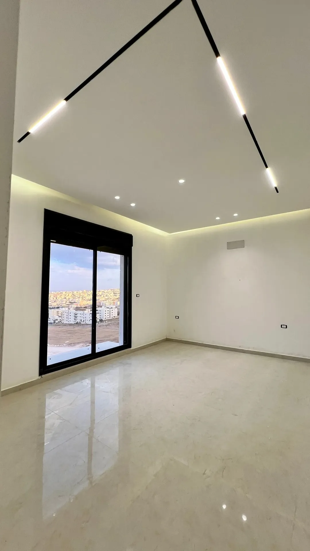 شركة خالد القرعان للاسكان مشروع هارون ايليت منطقة المطل مساحات 180-220