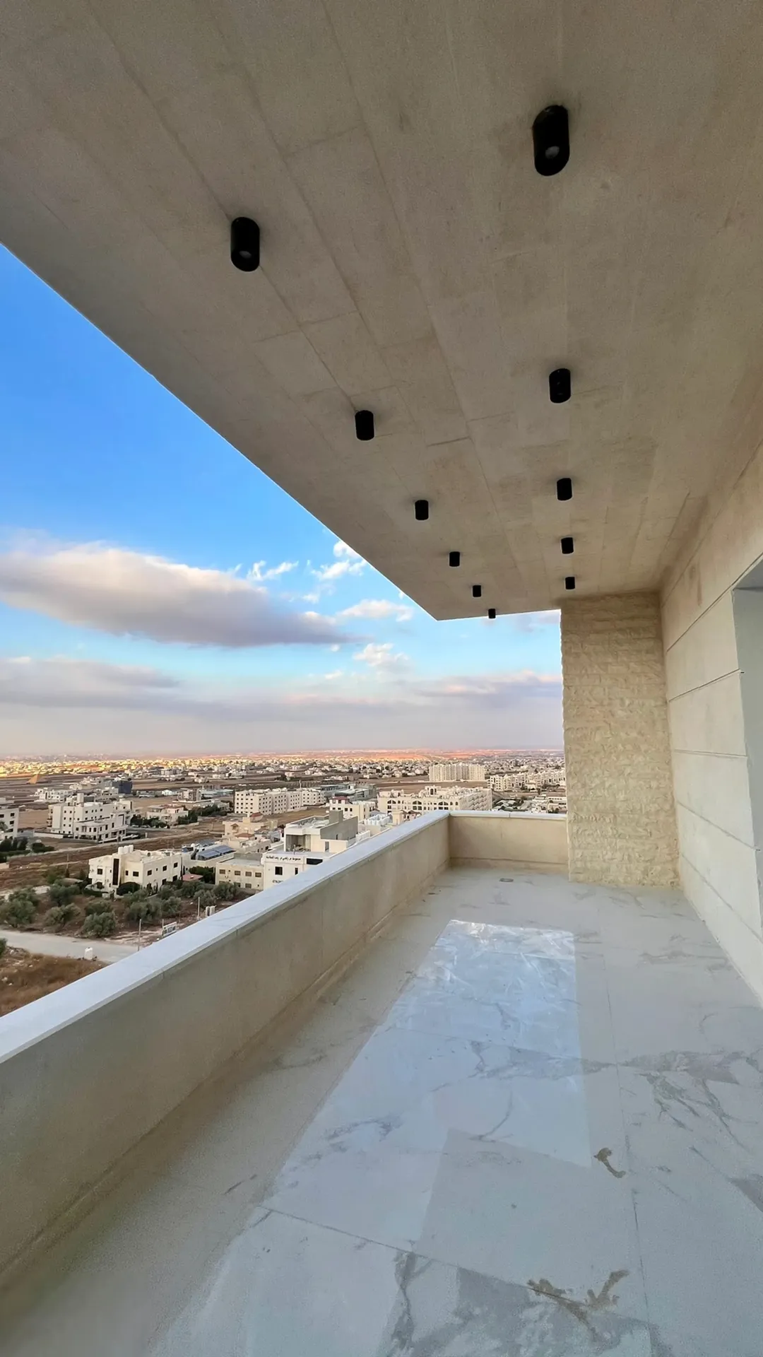 شركة خالد القرعان للاسكان مشروع هارون ايليت منطقة المطل مساحات 180-220