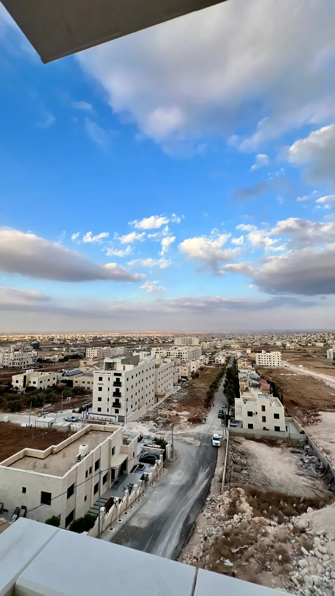شركة خالد القرعان للاسكان مشروع هارون ايليت منطقة المطل مساحات 180-220