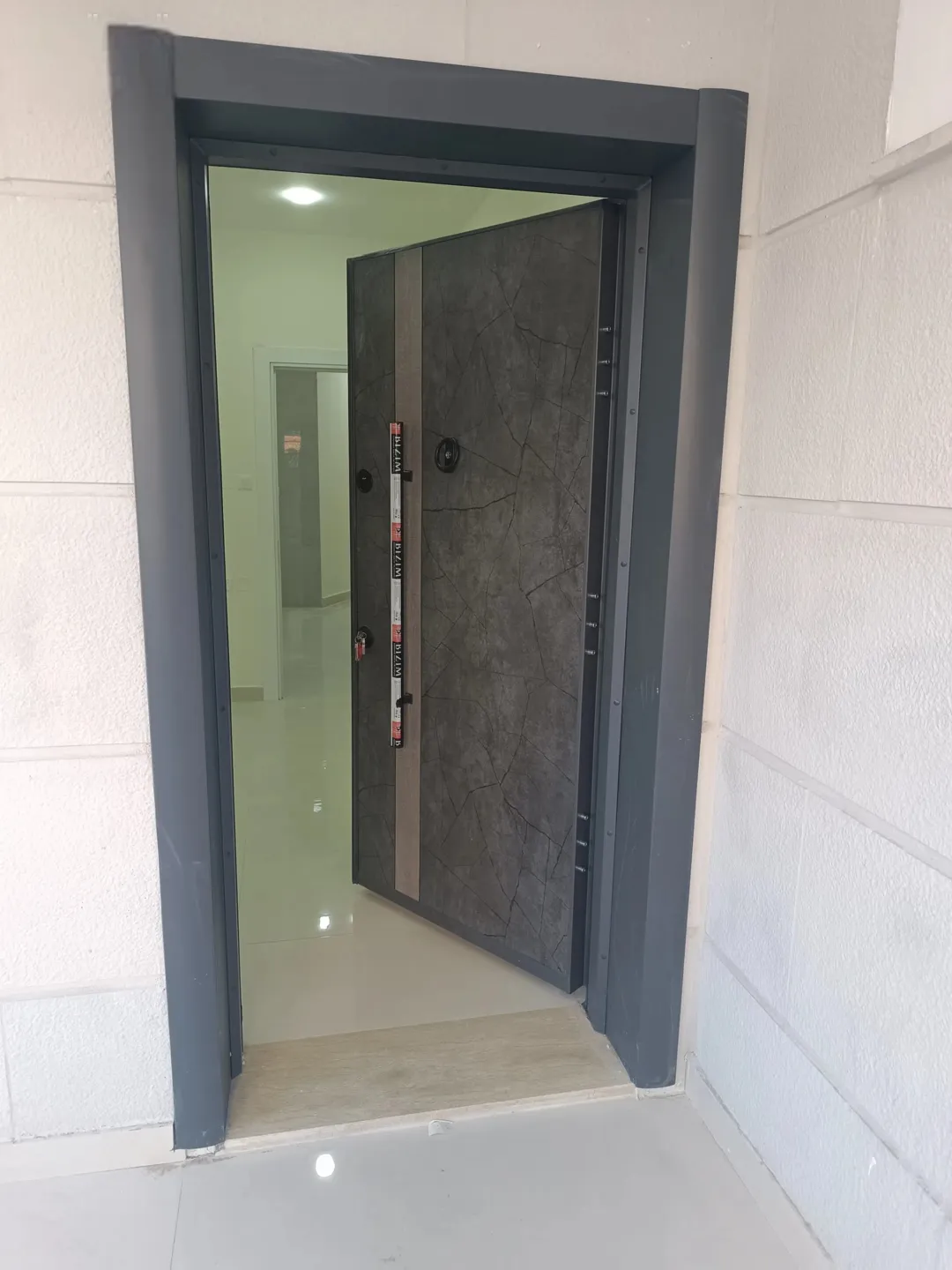 شقق فاخرة في التاسعة اهالي هندسية تشطيبات عالية الجودة