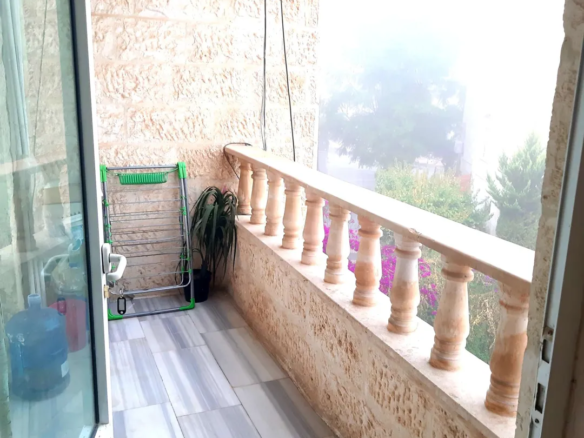شقة فاخرة مفروشة للإيجار في دير غبار – عمان الاردن | ID 696936