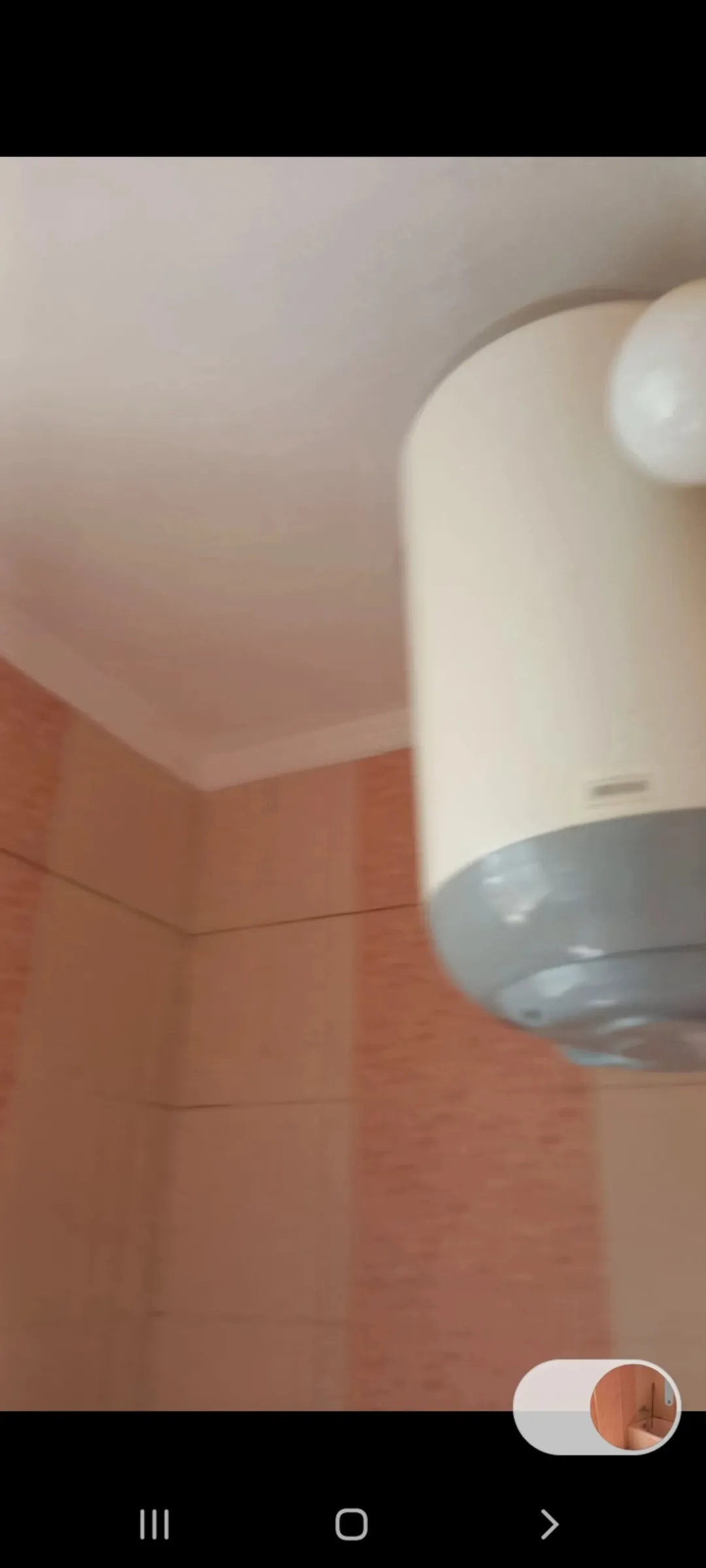 منزل مستقل دوبلكس أمريكي طابقين واجهة أمامية من الحجر وساحة