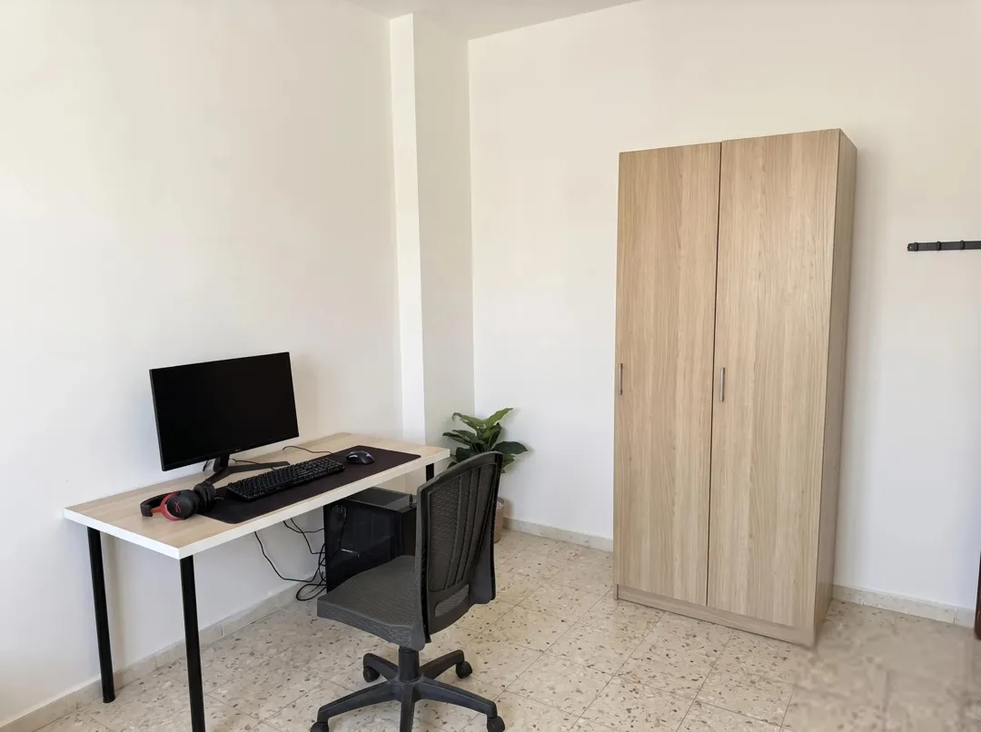 شقة / منزل للبيع في الزرقاء الجديدة