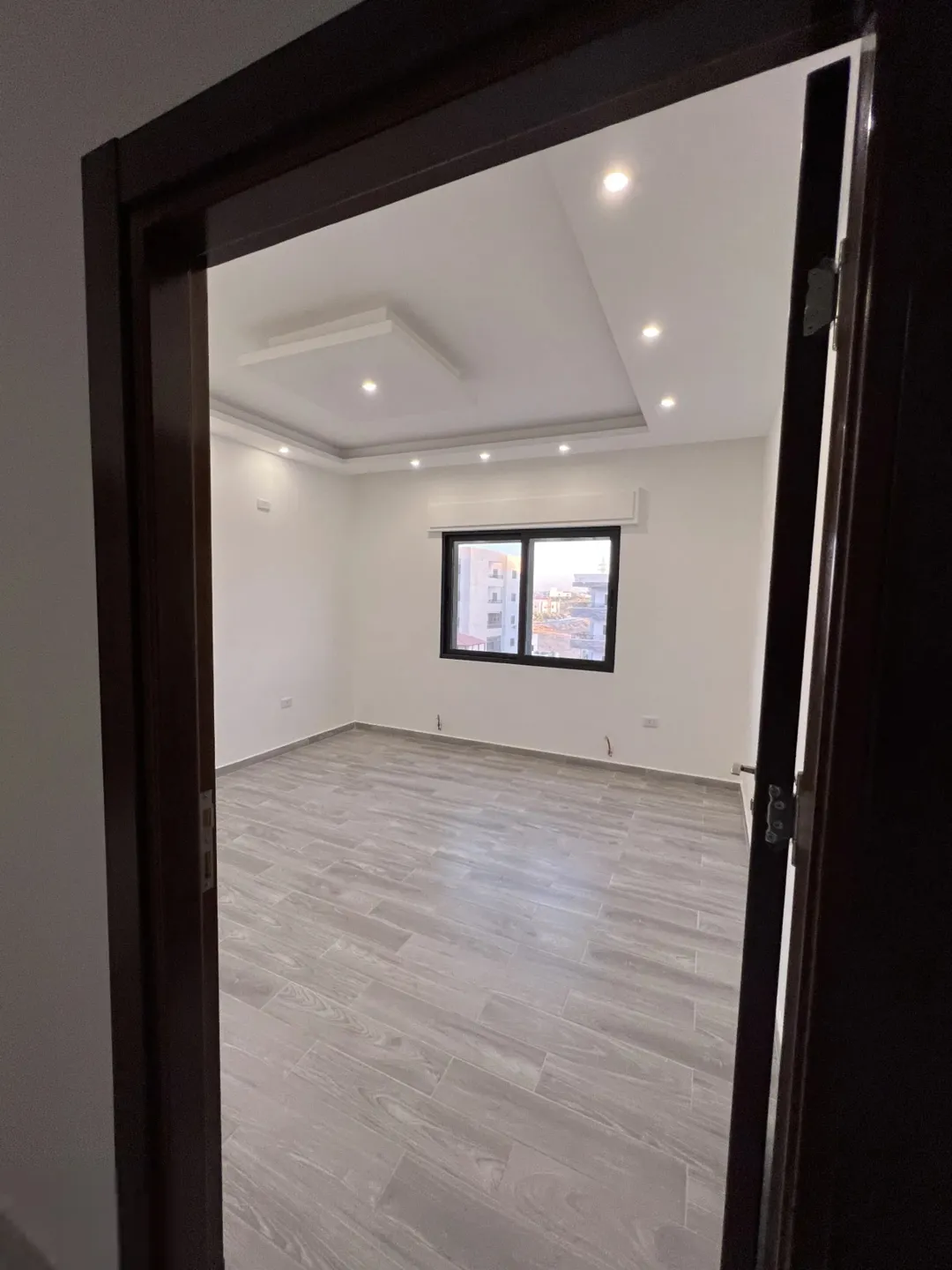 شقة طابق ارضي – 430 متر مميزه للبيع تشطيب فلل شركة حسام الجمزاوي للإسكان