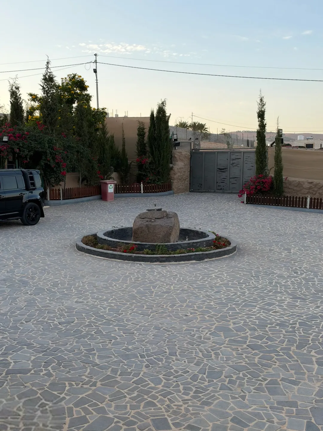 مزرعة حديثة وجديدة للبيع