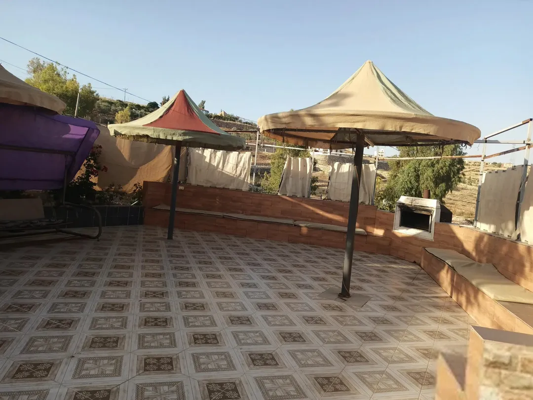 مزرعة وشاليه للبيع استثمار جاهز او البدل على شقة في عمان الغربية، كل التفاصيل موجودة في الإعلان