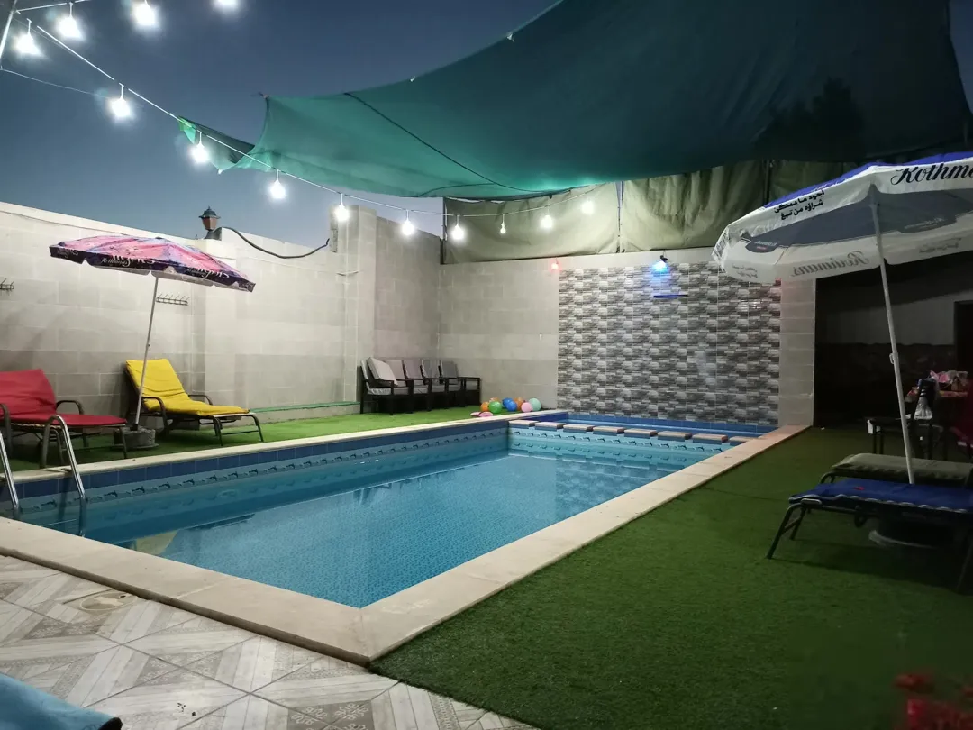 مزرعة وشاليه للبيع استثمار جاهز او البدل على شقة في عمان الغربية، كل التفاصيل موجودة في الإعلان
