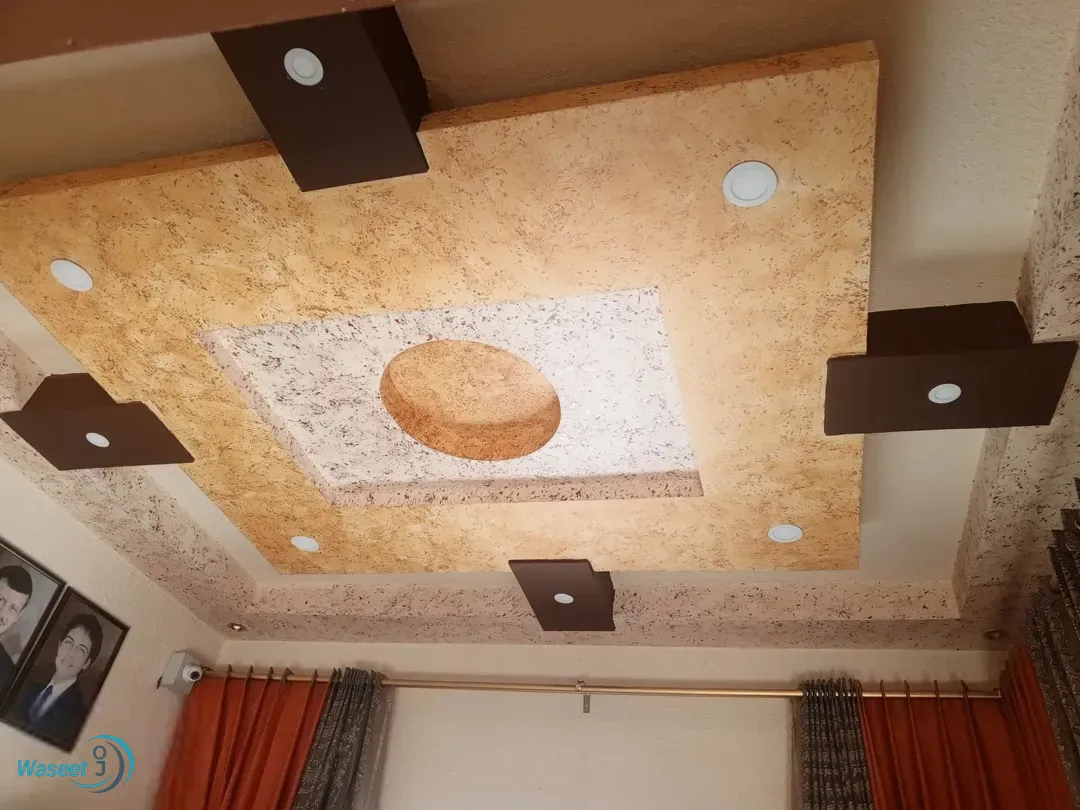 مدرسة خاصة للبيع في محافظة الزرقاء لواء الرصيفة مقابل بلدية الرصيفه اول طلوع الجبل الشمالي