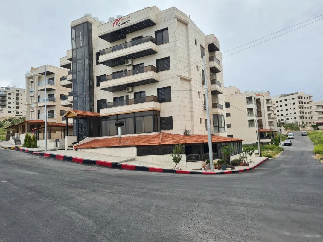 شقة للبيع في الجبيهة خلف ملاهي الجبيهة الترويحية