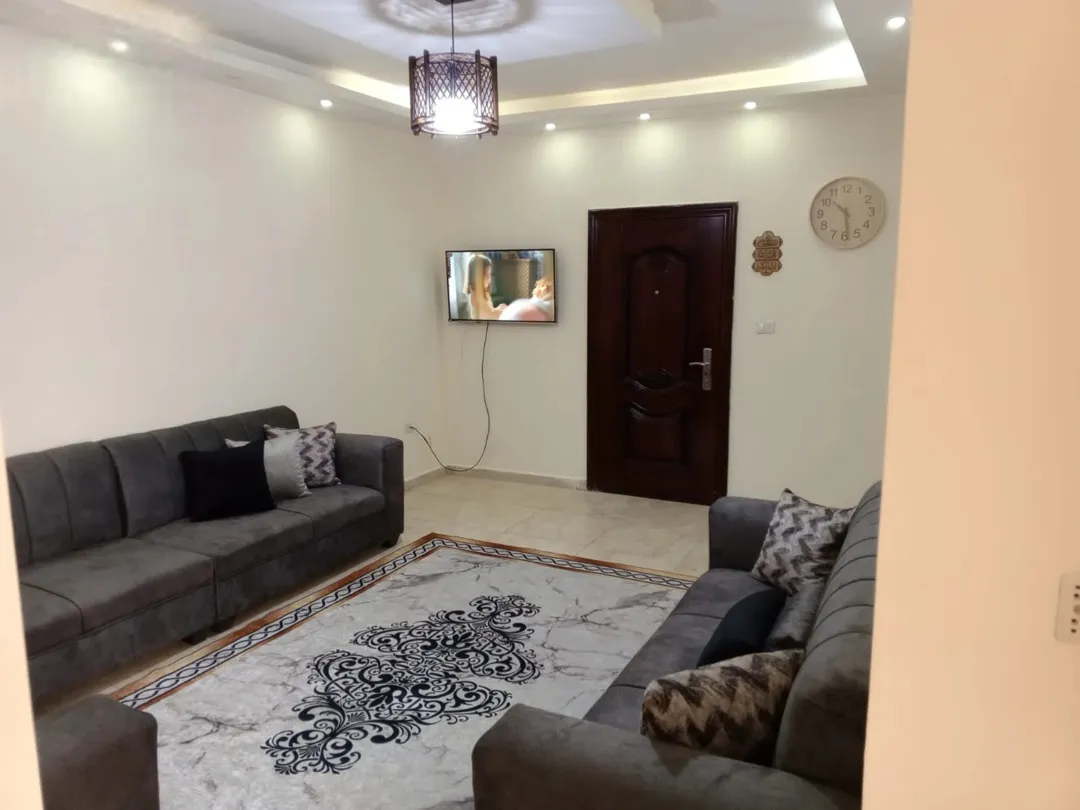 شقة فاخرة مفروشة في موقع متميز | ID 738169