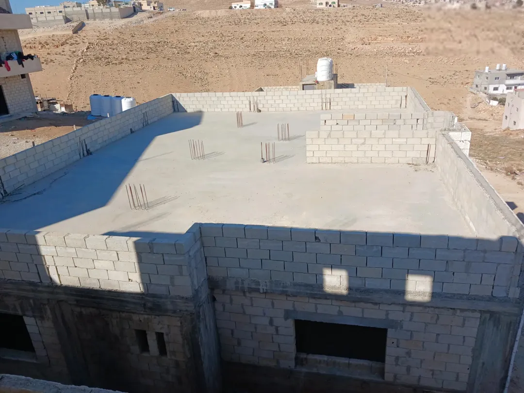 منزل عظم للبيع في الزرقاء – جريبا
