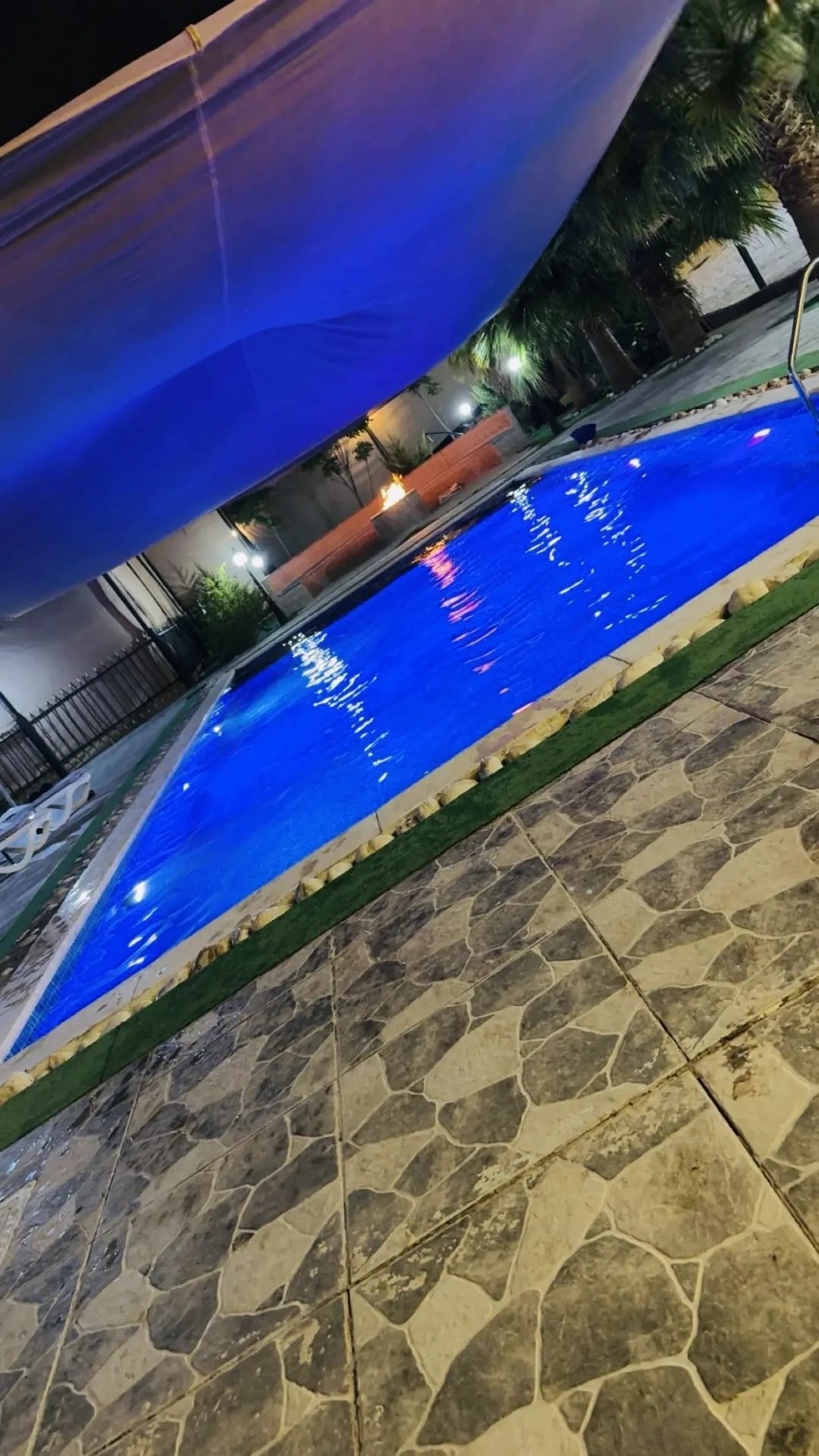 شاليه VIP مميز للبيع بين جرش وعجلون