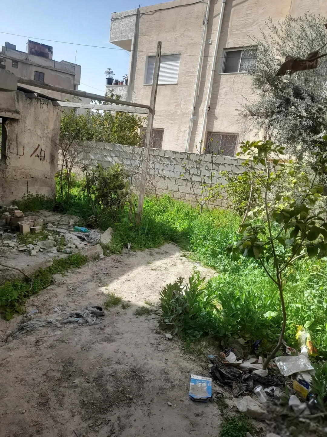 بيت للبيع للمهم يقرأ الإعلان جيدا ويتوصل ع الرقم