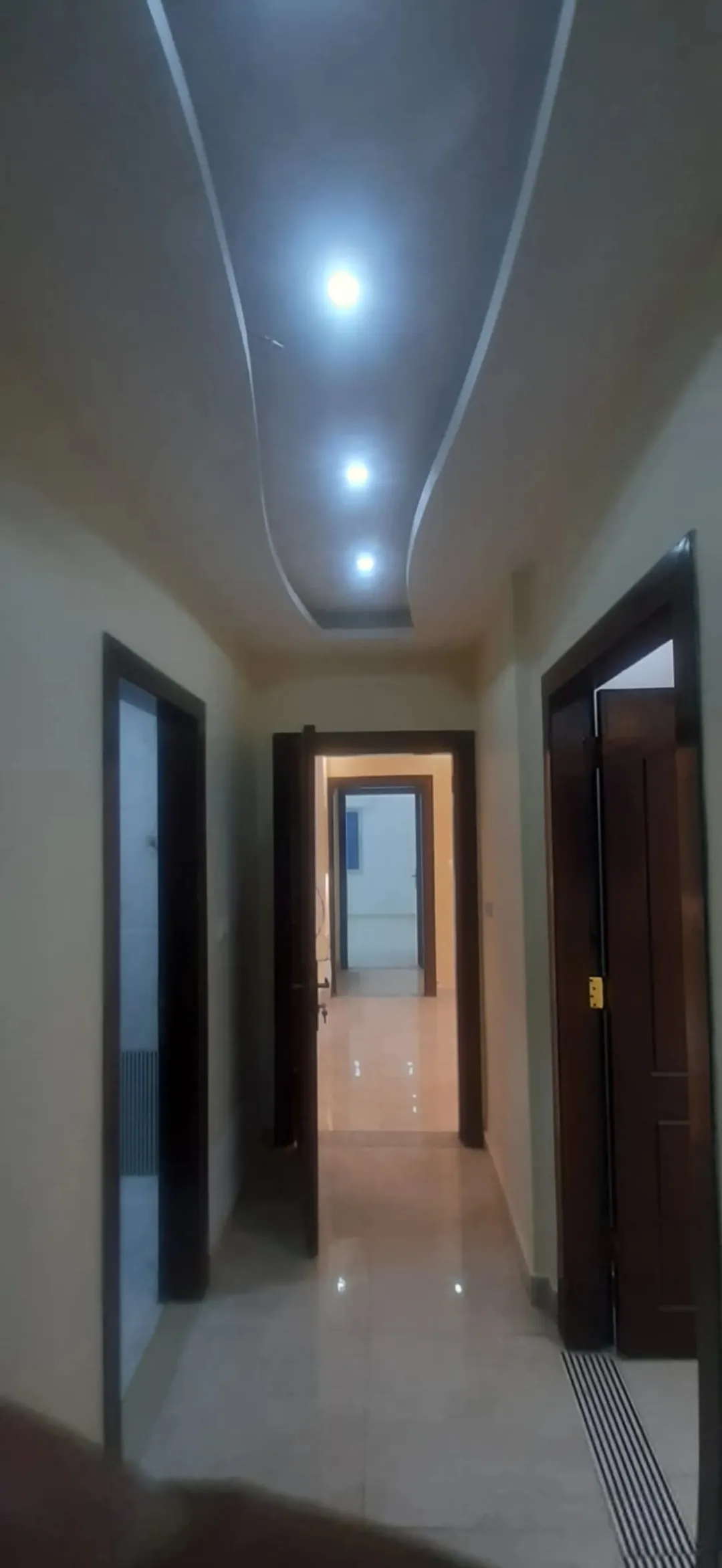 شقة ارضية في الجبيهة