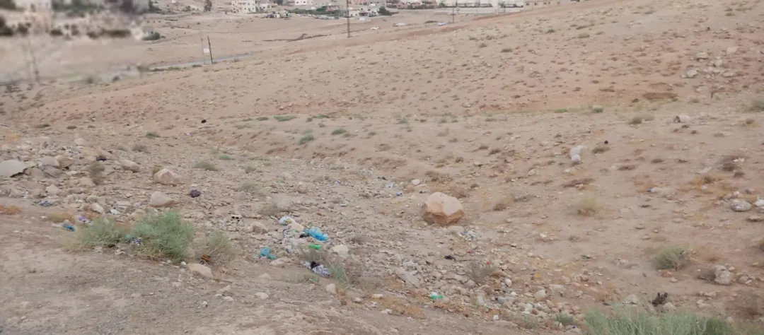 قطعة أرض سكنية مميزة للبيع في منطقة الرحيل