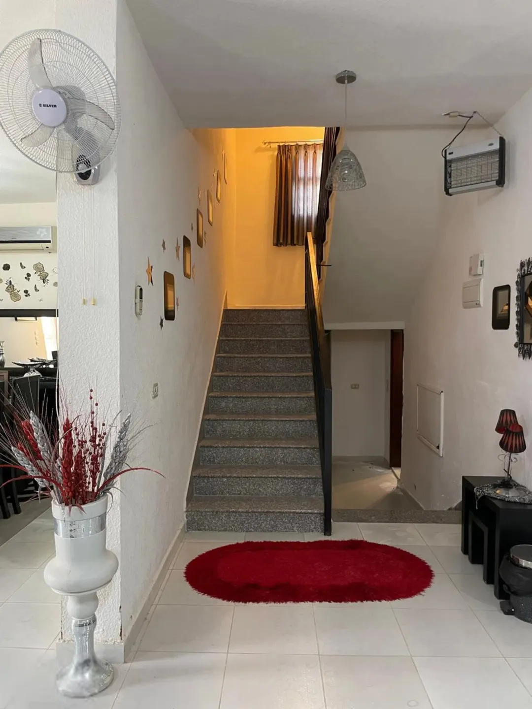 شاليه مفروش بالكامل للبيع بالشونه الجنوبيه مباشره