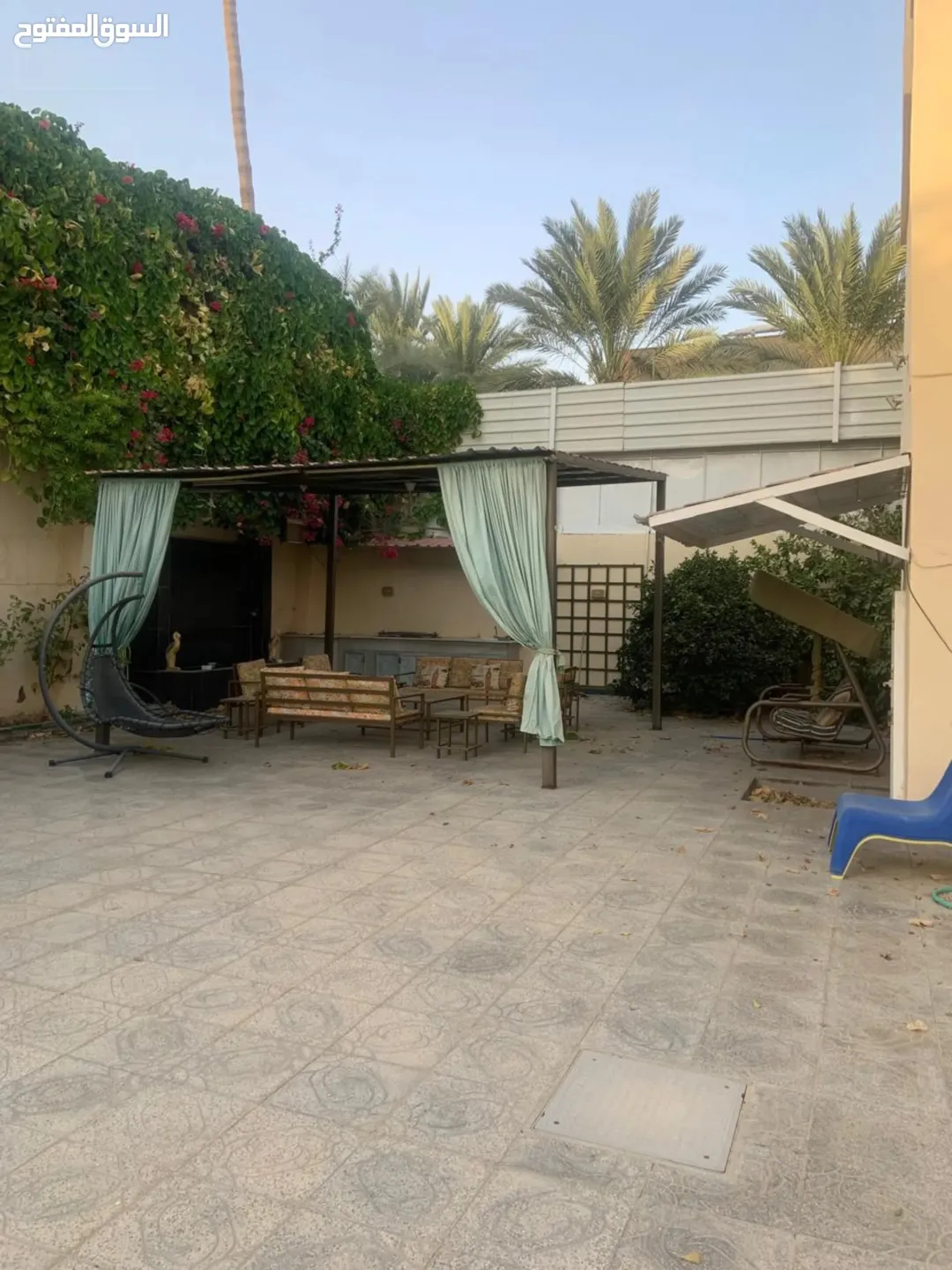 شاليه مفروش بالكامل للبيع بالشونه الجنوبيه مباشره