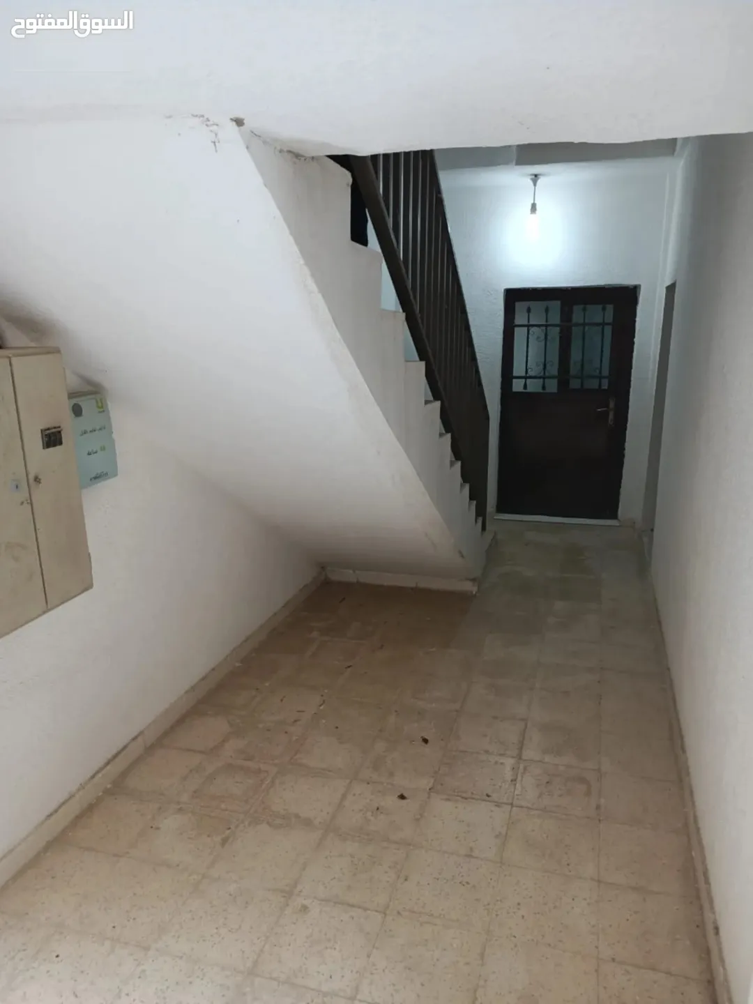 عمارة ثلاث طوابق في طبربور