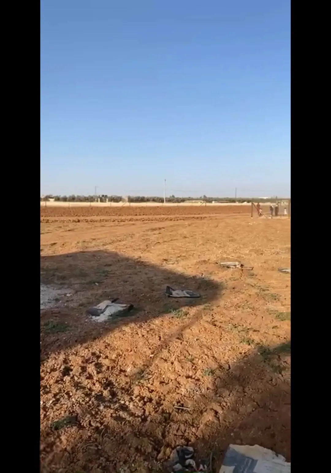ارض للبيع مباشرة تقع على شارعين خلف الكنجز أكاديمي بداعي السفر سكني وزراعي في مادبا