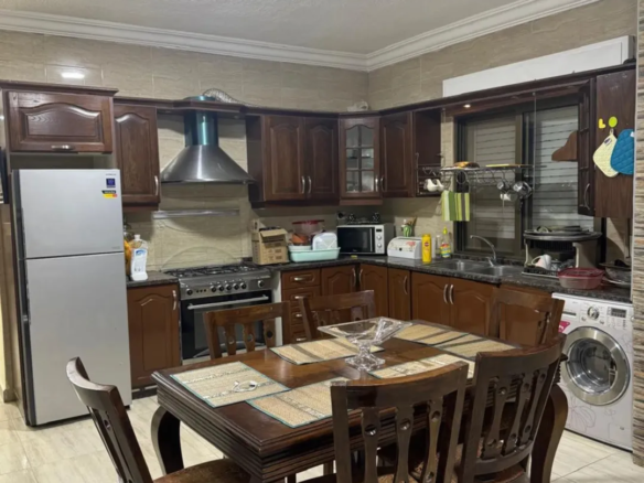 Luxury furnished apartment for rent in Tla'a Al Ali near the Al Bashiti traffic lights | ID 734408