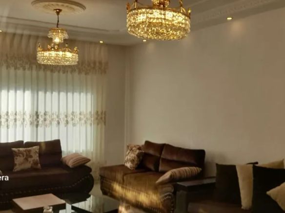 شقة فاخرة في الصويفيه طابق ثاني 3 غرف نوم – عمان الاردن | ID 586641