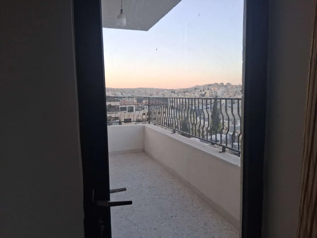 346e41022a_01_cleaned بيت واسع ومُفروش للايجار في الرابية – عمان الاردن | ID 626441