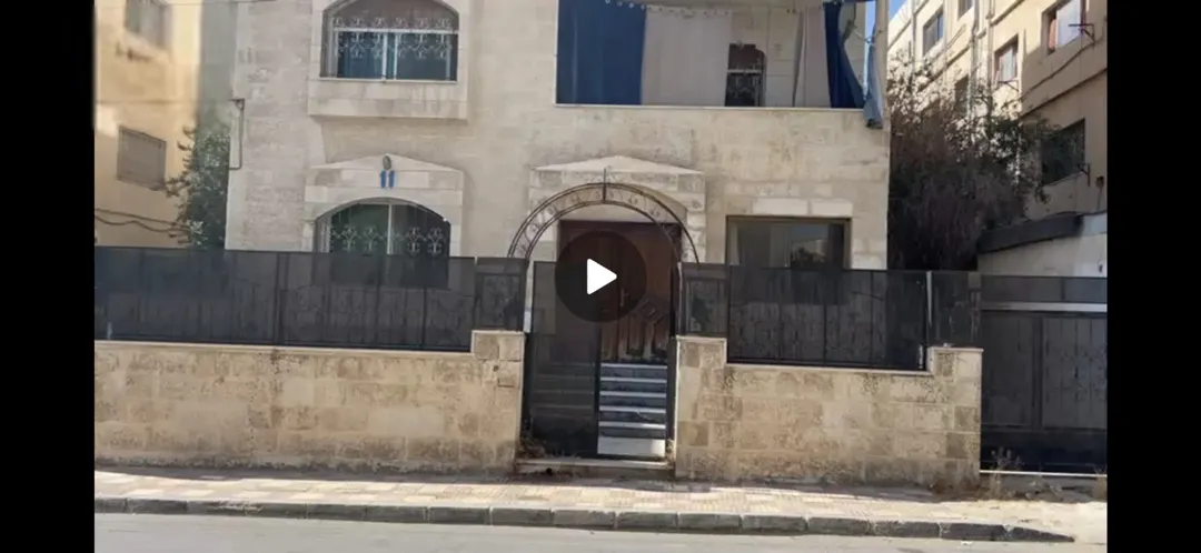 شقة أرضية مميزة للبيع في الهاشمي الشمالي – عمان