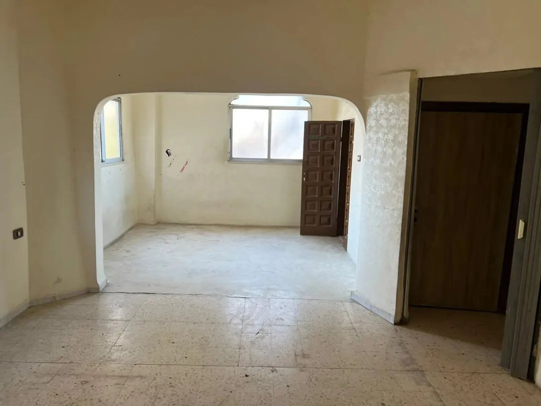 عمارة تجاري للبيع بسعر الأرض